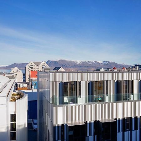 Penthouse Apartment With Panasonic Mountain View Reikiavik Exterior foto