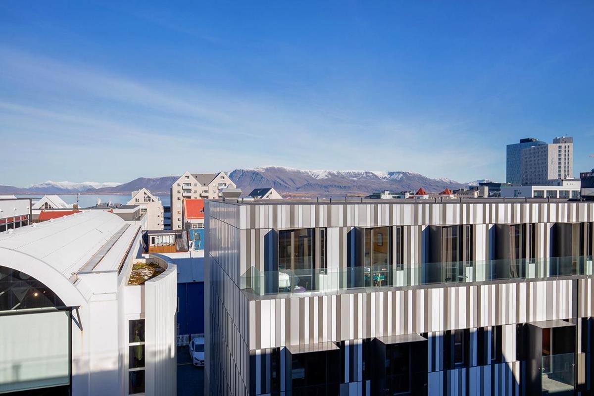 Penthouse Apartment With Panasonic Mountain View Reikiavik Exterior foto